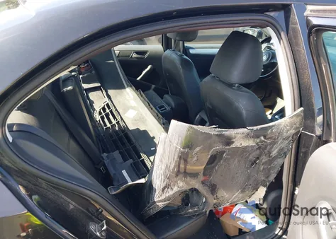 2013 Volkswagen Jetta 2.5L Se from USA, damaged, VIN 3VWDP7AJ8DM420277